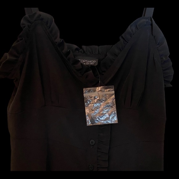 TOPSHOP Ruffle Button Dress - Picture 4 of 5